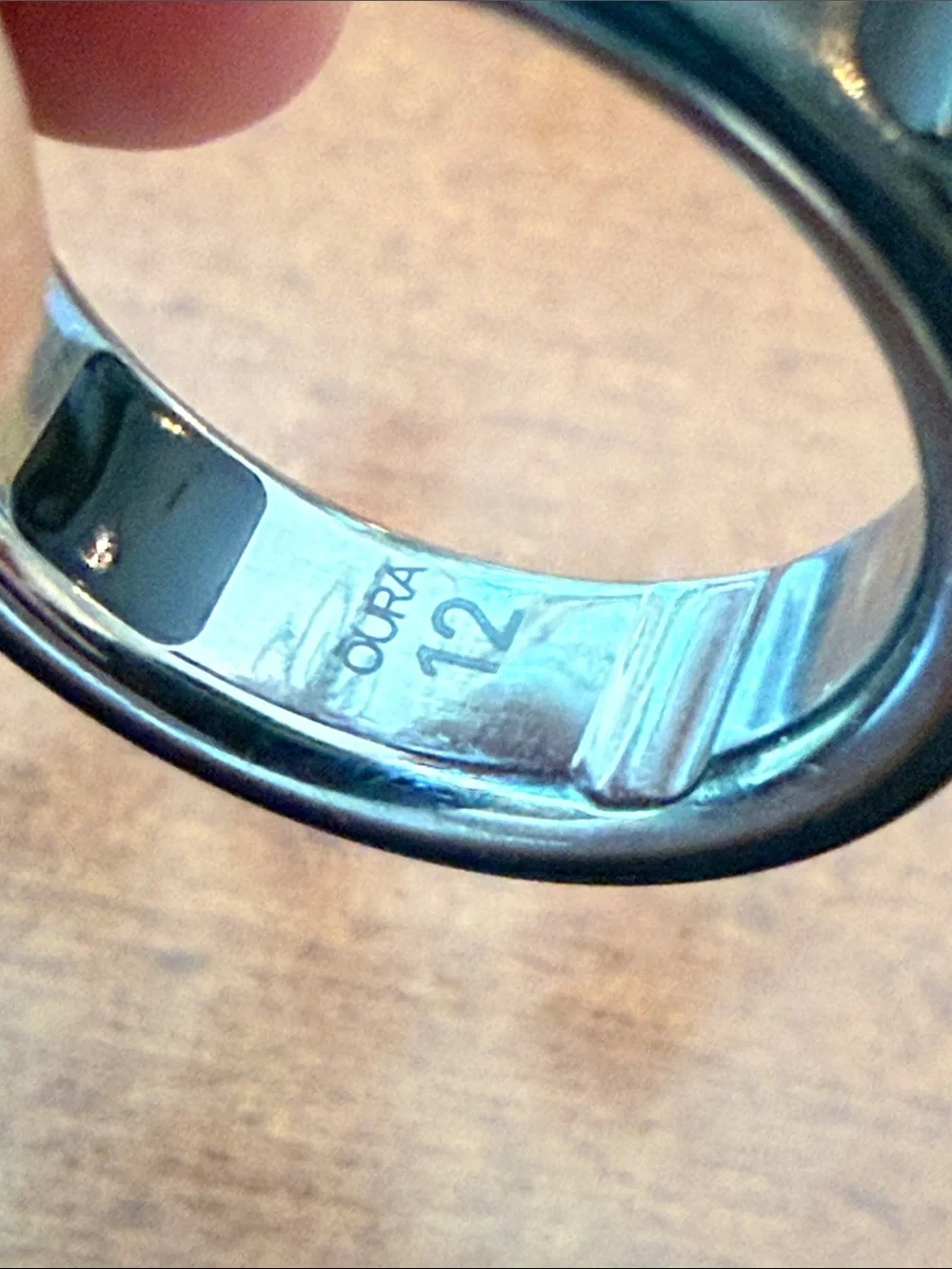 Oura Ring Men’s size 12 with chargers